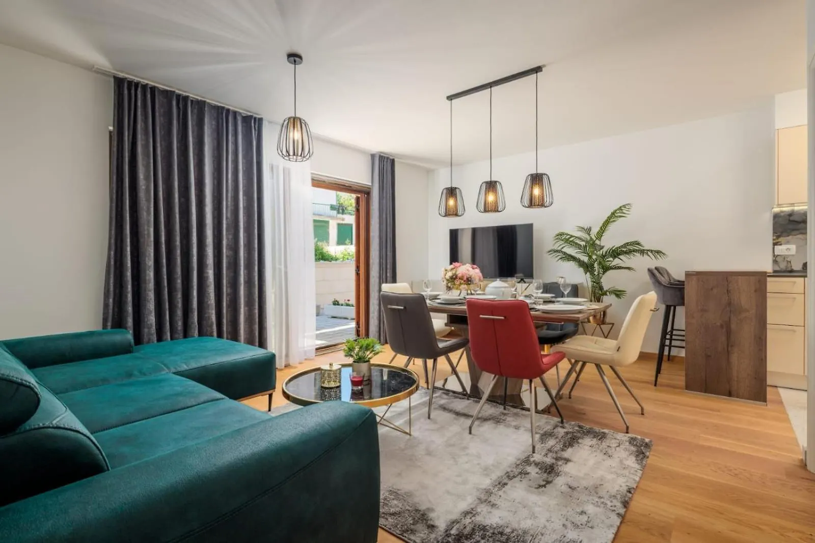 Mirela'S Golden Luxury Apartment Сплит